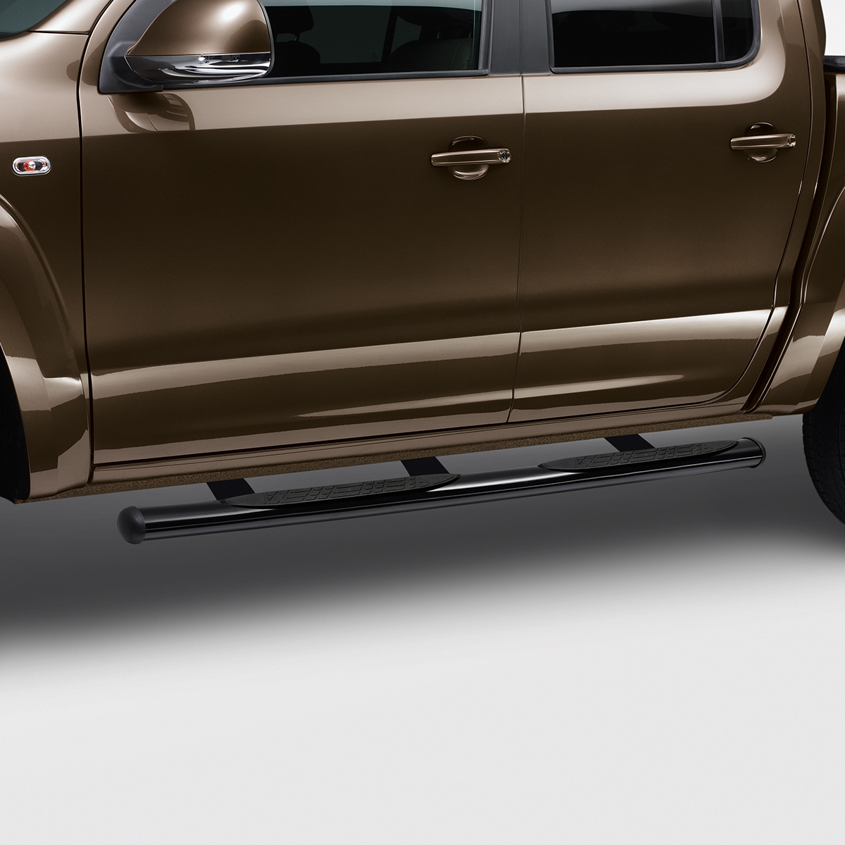 2H0071691L-041.jpg Amarok 2011-2021 Side Bar With Step Surface Black - Image 1