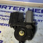 VW  T5 FRONT DRIVERS SIDE WINDOW MOTOR O/S 7H2 959 802 A