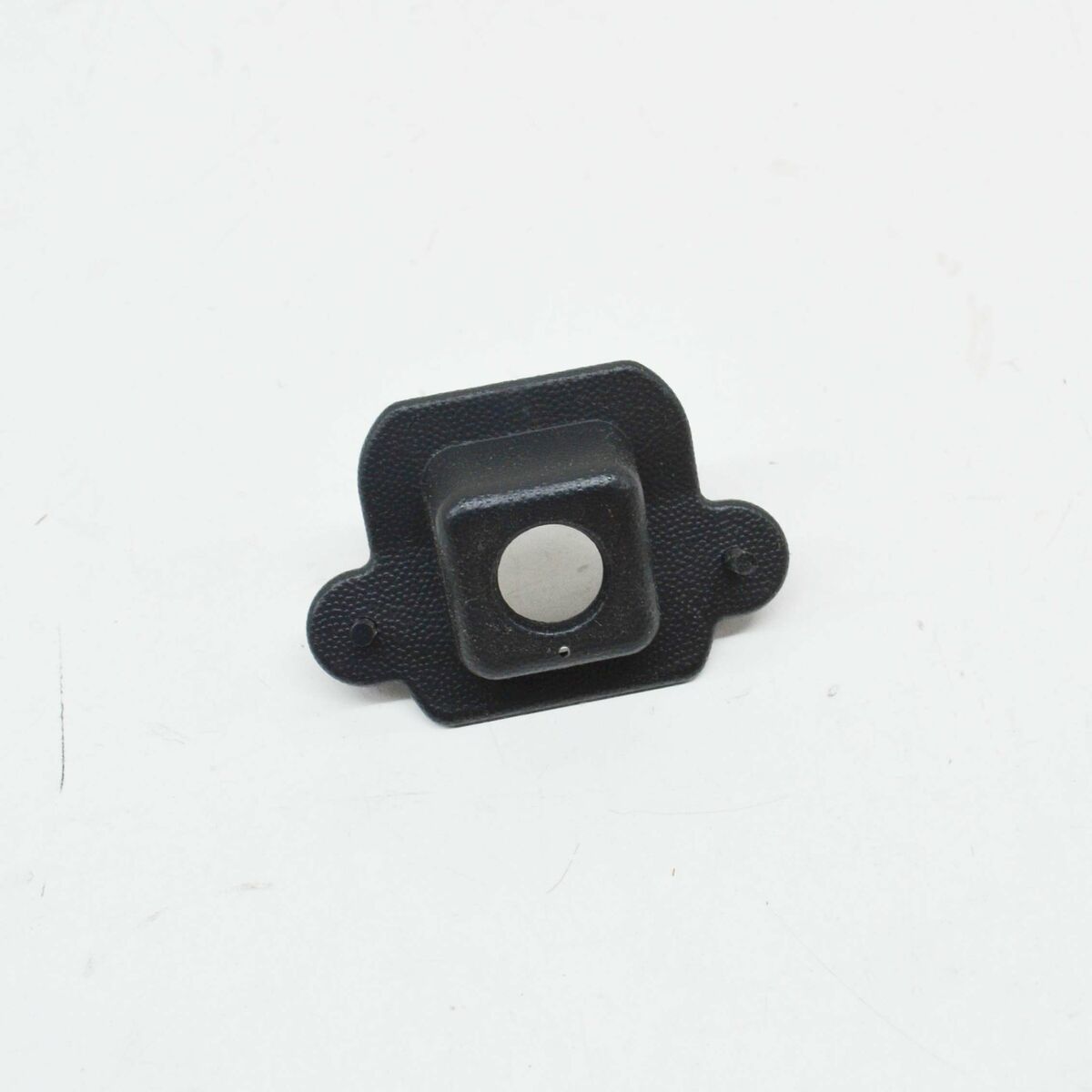 s-l1200.jpg VW Amarok 2013-2016 Reversing Camera Support - Image 1